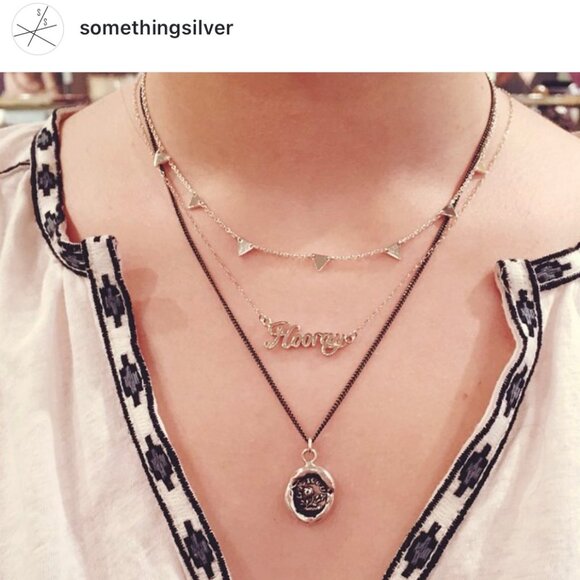 "HOORAY" Silver Necklace❕ - Picture 3 of 7